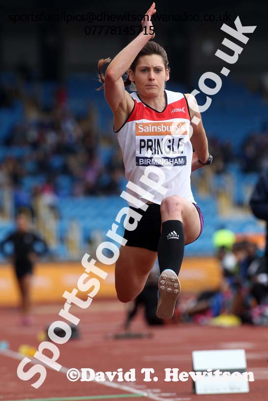 Emma Pringle (Gateshead) triple jump, 2014 Sainsbury's British Championships. Photo: David T. Hewitson/Sports for All Pics